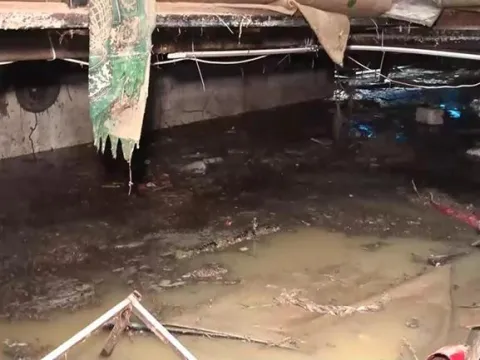 Halı yıkama işletmesi çamur içinde kaldı: "Müşteriler 'Halım nerede?' diye arıyorlar" - fotoğraf 3
