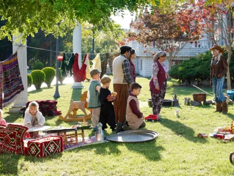 Tuzlu Kahve'de Ajda Pekkan rüzgarı. Teksas Şerife ile Hatun'dan "Annesinin annesinin" düeti - fotoğraf 1