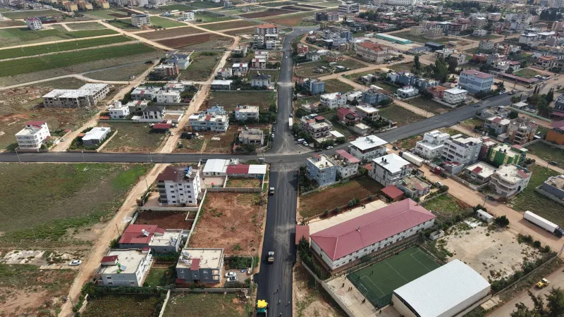 REYHANLI YENİŞEHİR MAHALLESİ’NE BETON ASFALT