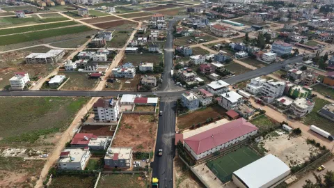 REYHANLI YENİŞEHİR MAHALLESİ’NE BETON ASFALT