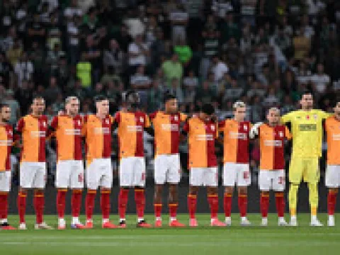 Okan Buruk: 'Herkese göre favori Barcelona ama bizim hedefimiz her zaman olduğu gibi kazanmak!' - fotoğraf 3