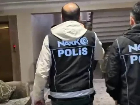 Hakkari merkezli 5 ilde operasyon: Uyuşturucu gelirlerine milyarlık darbe - fotoğraf 5