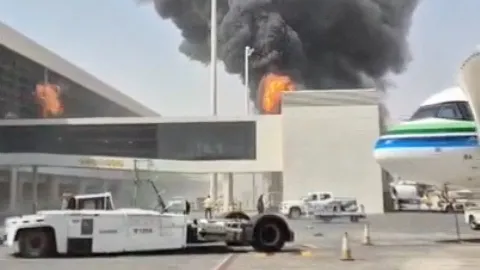 Riyad'daki havalimanına yeni saldırı. Husiler saldırıları üstlendi, yeni tehditler savurdu