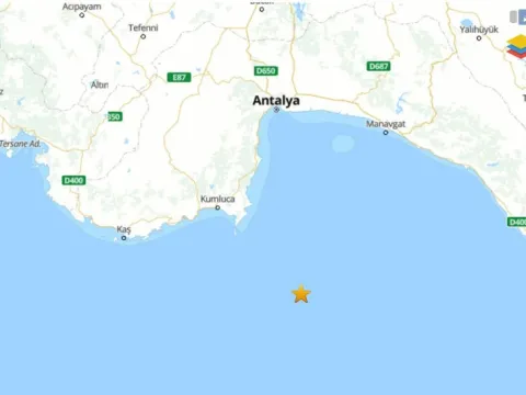Son dakika: Akdeniz'de 3.5 büyüklüğünde deprem! - fotoğraf 3
