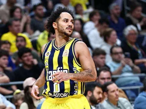 Fenerbahçe Tarfin evinde Körfez Basket’i mağlup etti! - fotoğraf 4