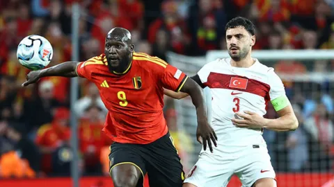 Romelu Lukaku'dan Fenerbahçe açıklaması: 'Yerimi kazanmak için döneceğim!'