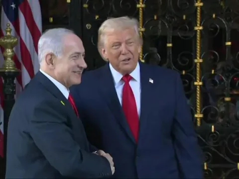 “Muazzam bir zafer kazanacaksın” | Trump’ın desteği Netanyahu’yu kurtaracak mı? - fotoğraf 2