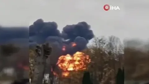 Rusya'da büyük panik! Su-30SM savaş uçağı düştü!