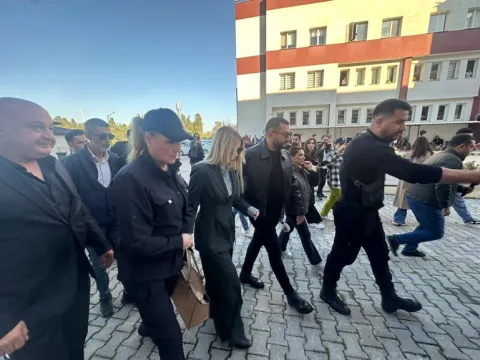 Güllü davasında ikinci duruşma! Oğlu Tuğberk Yağız Gülter adliyede - fotoğraf 4