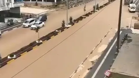 Sağanak sonrası kent sokakları bu hale geldi