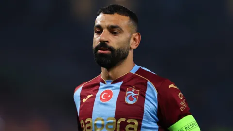 Sahanın da gelirin de kralı Salah!