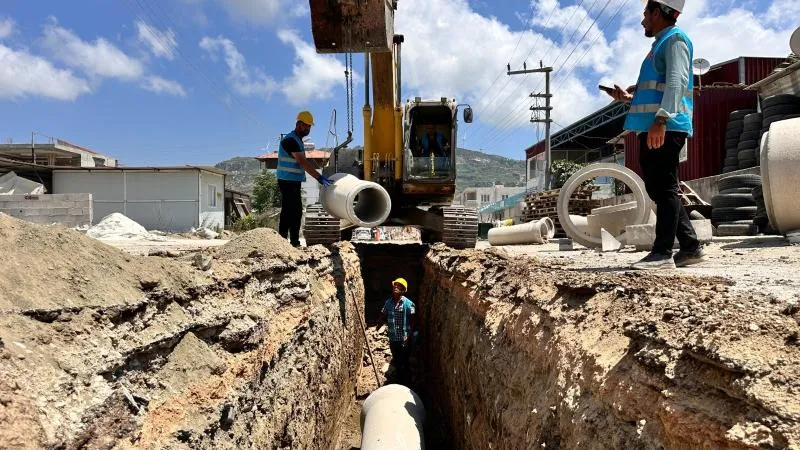 SAMANDAĞ’DA ALTYAPI YATIRIMI TAMAMLANMA AŞAMASINDA