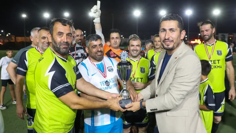 ŞAMPİYONLUK KUPASI MEDENİYETLER SPOR'UN 