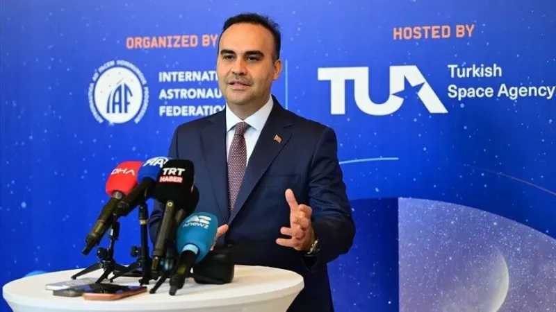 Sanayi ve Teknoloji Bakanı Mehmet Fatih Kacır: Teknoparklarımızda 300'ün üzerinde şirket, uzay teknolojileri alanında faaliyet gösteriyor