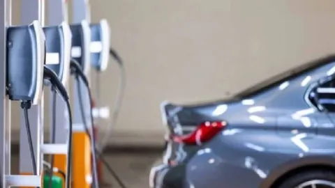 Şarj süresi 4 dakikaya kadar indi: En hızlı şarj olan elektrikli otomobiller açıklandı