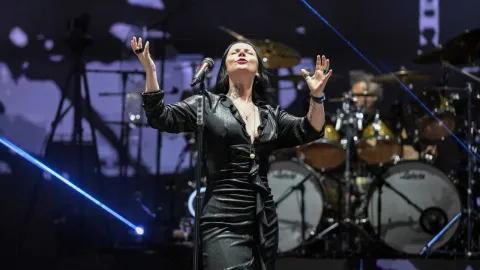 Şebnem Ferah Antalya'da konser verdi