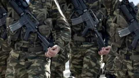 Seferberlik ilan ettiler: Kolundan tuttuklarını askere götürecekler