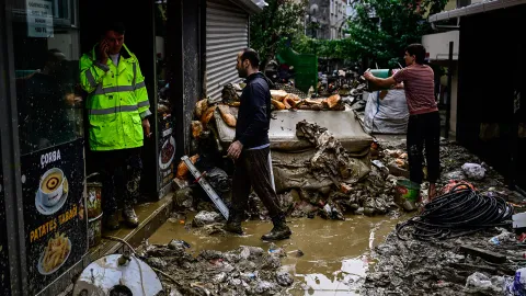Sel sonrası sigorta mesaisi. Kasko poliçesinde bu ayrıntıya dikkat