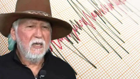 Şener Üşümezsoy’un işaret ettiği yerde peş peşe depremler