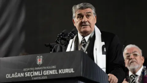 Serdal Adalı yeniden başkan