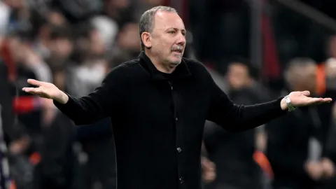 Sergen Yalçın ilk icraatini açıkladı! Montella'nın kovduğu ismi geri getiriyor