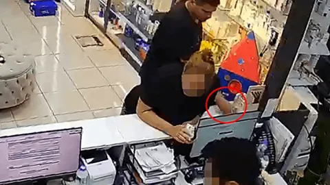Seri hırsızın oyunu güvenlik kamerasında bozuldu: Eczane ve zincir marketi soyup kayıplara karışmıştı!