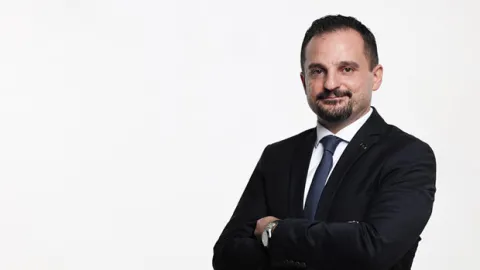 Sermaye piyasası işlemleri soruşturmalarında Gürol Sami Özer gözaltına alındı