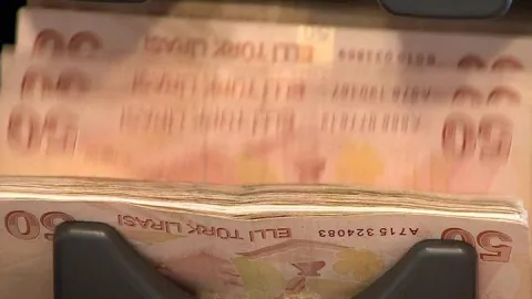 SGK Uzmanı Emin Yılmaz 2008 öncesi ve sonrası işe girenler için tek tek anlattı: Emeklilikte 2.520 prim günü önemli