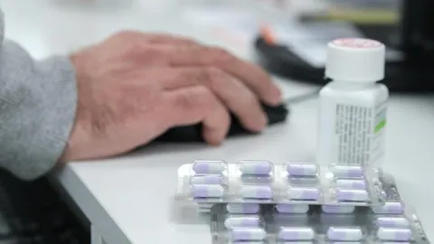 SGK'nin geri ödeme listesine 131 ilaç daha eklendi