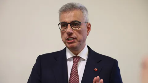 Sigaraya başlama yaşı düştü! Gençlere yönelik yeni önlem sinyali