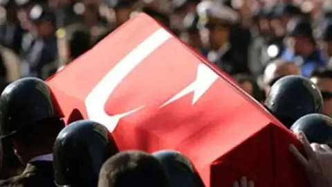 Silah kazasında yaralanan asker şehit oldu