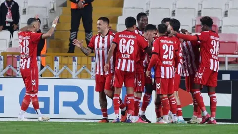Sivasspor, bu sezon evinde ilk kez kazandı