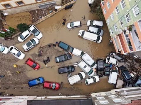 Gözler ekim ayının geri kalanı ve kasımda: Yeniden geliyor! Hangi saatler riskli? Pastırma sıcakları beklentisi değişti mi? - fotoğraf 4