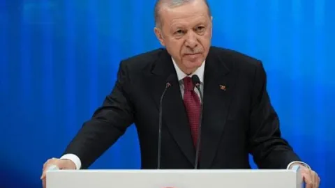 SON DAKİKA... Cumhurbaşkanı Erdoğan fon soruşturmasındaki 3 önceliği açıkladı
