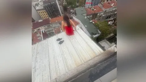 Son kare! Şişli'de çatıdan düşen Kazakistanlı kadının ölmeden önceki son görüntüsü ortaya çıktı