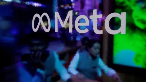 Sonsuz kaydırma davası. Meta genç davacıyla mahkemede anlaştı