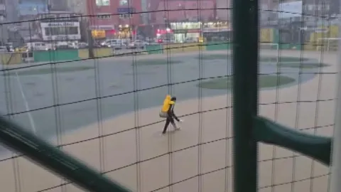 Su basan spor okulunda duygulandıran görüntüler