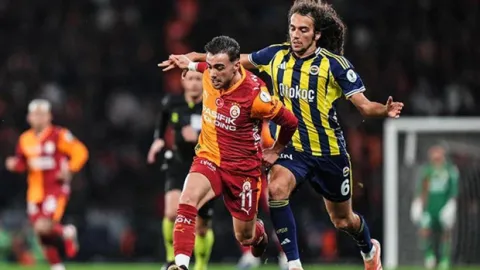 Süper Lig'de derbi heyecanı! Galatasaray - Fenerbahçe