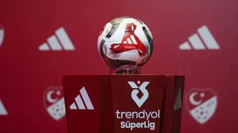 Süper Lig'de milli aranın ardından perde açılıyor