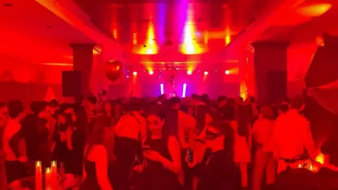 Suriye'deki cadılar bayramı kutlaması sosyal medyayı karıştırdı