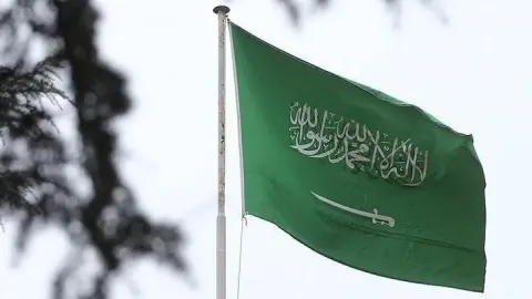 Suudi Arabistan’ın kalbinde alarm: Riyad'da patlama sesleri duyuldu!