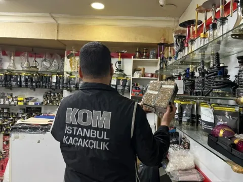 Kaçak tütün ticareti | Haksız kazanç ve vergi kaybı mercekte: 12 kişi hakkında yakalama talimatı - fotoğraf 3