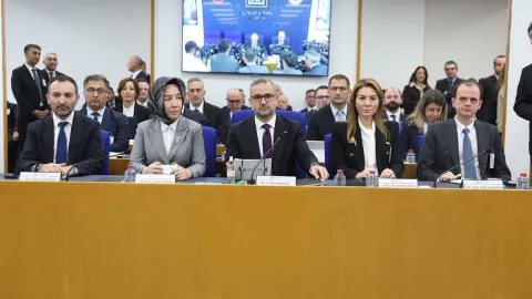 TCMB Başkanı Karahan'dan fon krizi açıklaması
