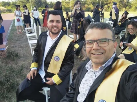 Eski kıdemli başçavuş, üniversiteyi birincilikle bitirip psikolog oğluyla meslektaş oldu - fotoğraf 5