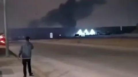 Tehdit etmişlerdi: Husiler petrolün atan kalbini vurdu