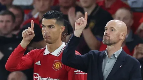 Ten Hag'dan Ronaldo'ya sert sözler: 'Takımı da, beni de yüzüstü bıraktı'