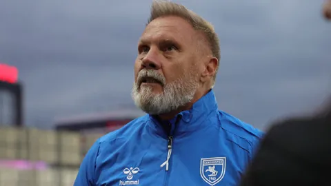 Thorsten Fink'ten Trabzonspor maçı açıklaması: 'Bir şehir, bir şehre karşı!'