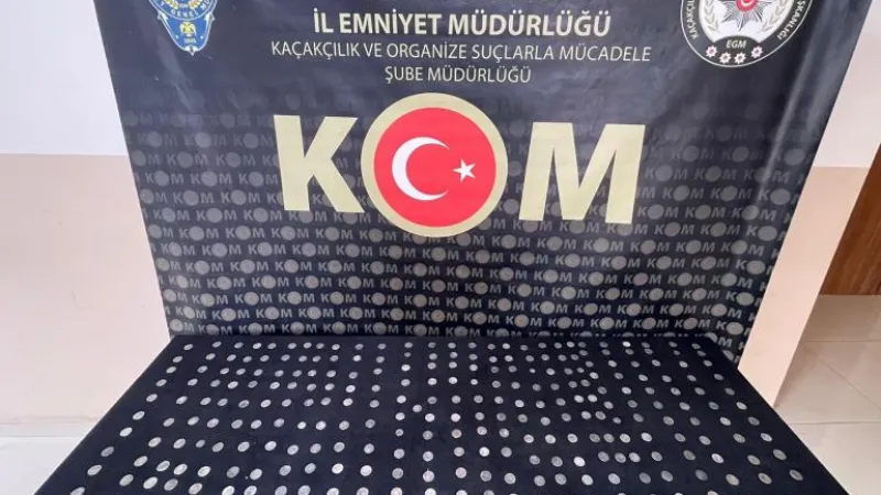 Ticari Takside Yüzlerce Gümüş Sikke