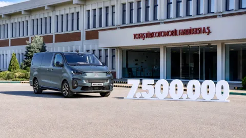Tofaş'ta 7.5 milyonuncu araç üretildi