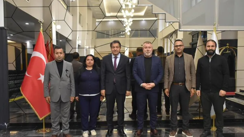 TOPLUMSAL SORUNLAR AİLEDE ÇÖZÜLÜR